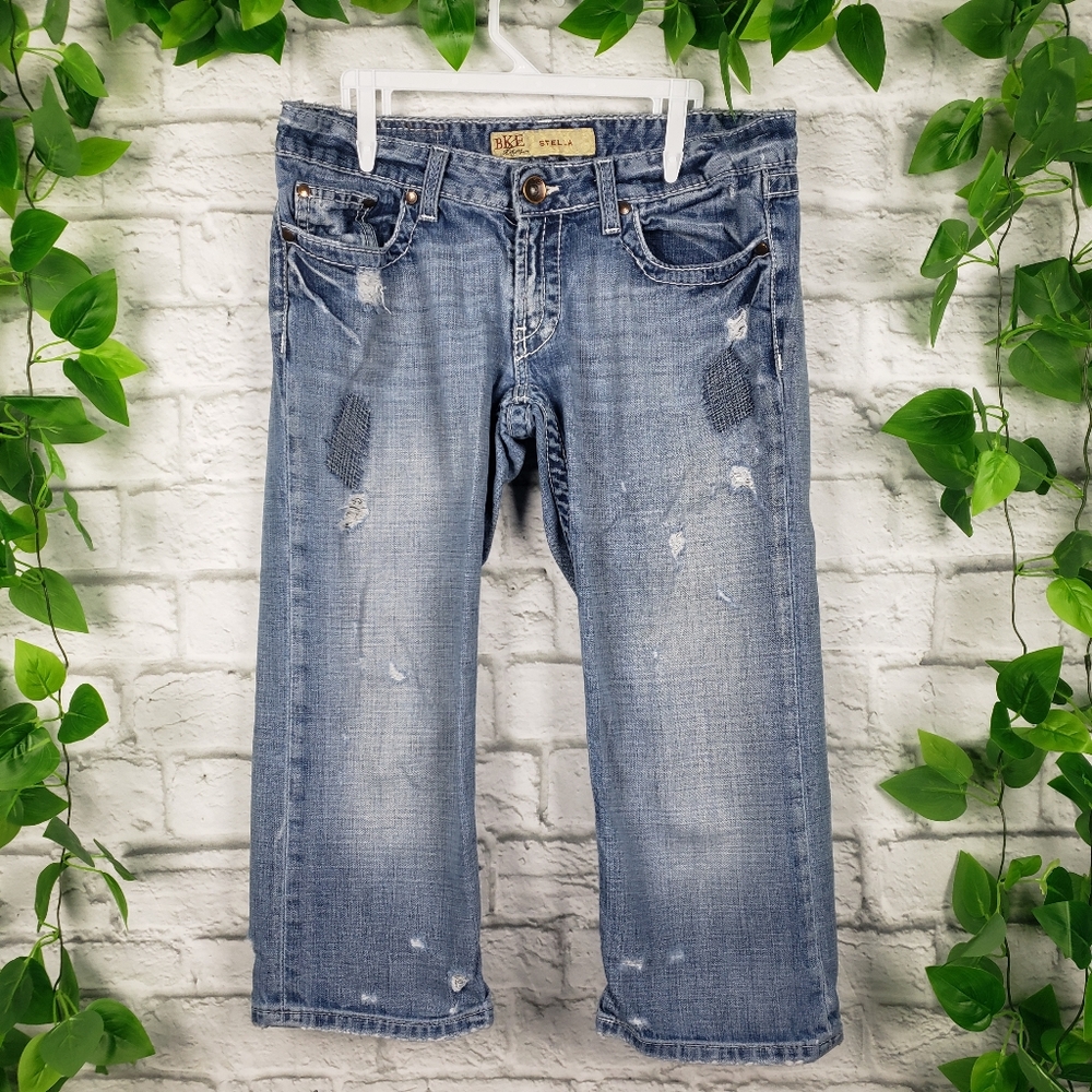 BKE Stella Cropped Capri jeans Distressed …
